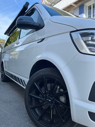VW T6 California Beach Edition 4Motion — Le camping-car polyvalent avec traction intégrale — dashboard