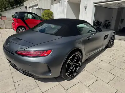 Mercedes-AMG GT C Cabriolet — Un bolide décapotable de 557 ch, kilométrage remarquable — interni