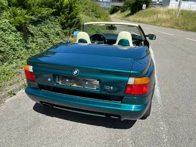 BMW Z1 — Le cabriolet culte aux portes rétractables, 65'000 km seulement — Innenraum