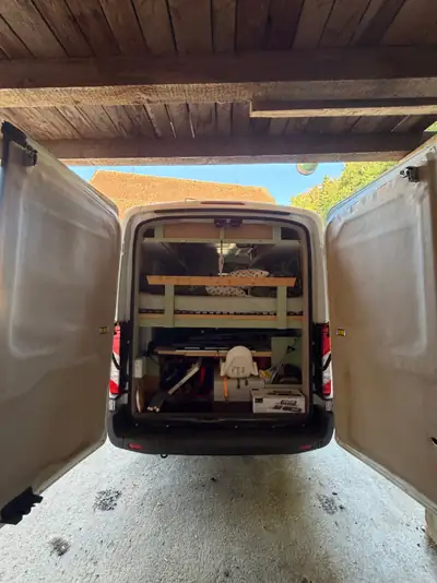 Ford Transit 2.0 TDCi 130 — Camping-car aménagé, motorisation fiable — détail
