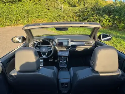 VW T-ROC 1.5 TSI R-Line — Cabriolet compact dynamique, 43 100 km seulement — tableau de bord