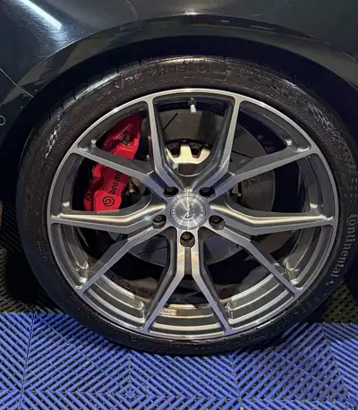 Renault Megane 1.8 T RS Trophy EDC — 300 ch de pure performance sportive — Miniature 8