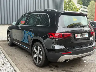 Mercedes-Benz GLB 200 Progressive — SUV compact polyvalent, 25'087 km seulement — Seitenansicht