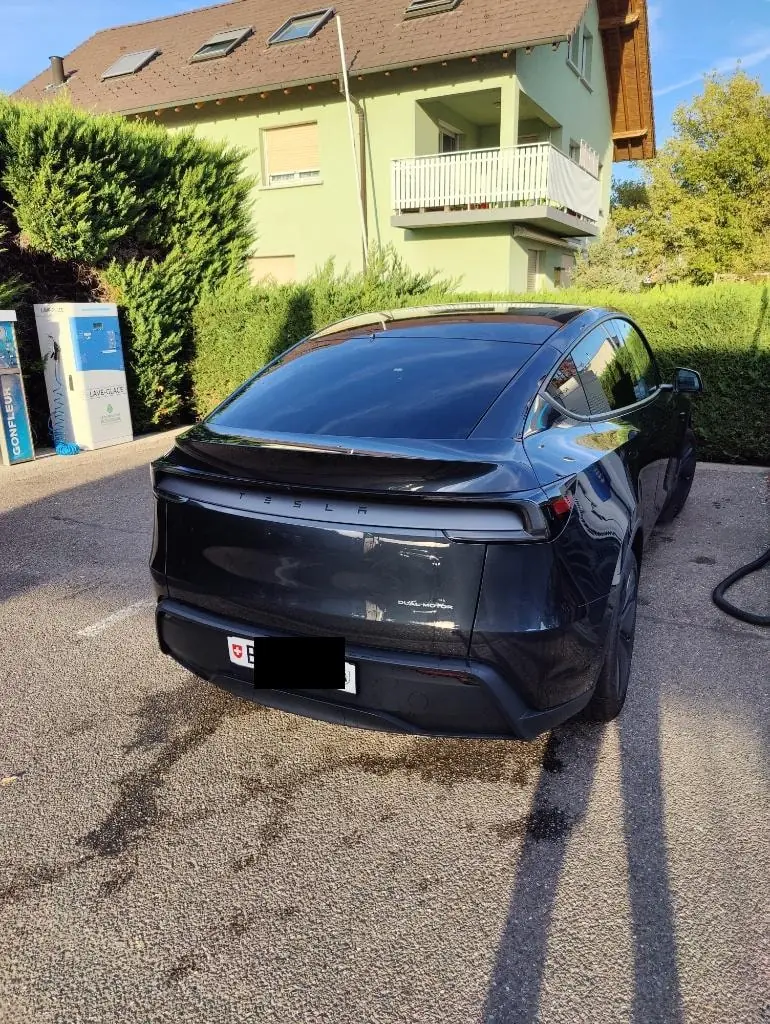Tesla Model Y 2025 occasion Basel — 1