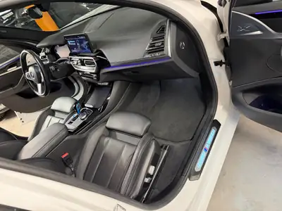 BMW iX3 E-Motor M-Paket — SUV électrique performant, 129 300 km, traction arrière — Miniatura 7