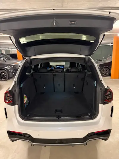 BMW iX3 E-Motor M-Paket — SUV électrique performant, 129 300 km, traction arrière — Miniatura 10