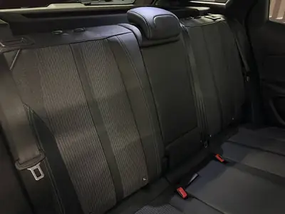 Peugeot 3008 1.2 PureTech Allure Pack — SUV urbain dynamique, 60'000 km seulement — Miniatur 9
