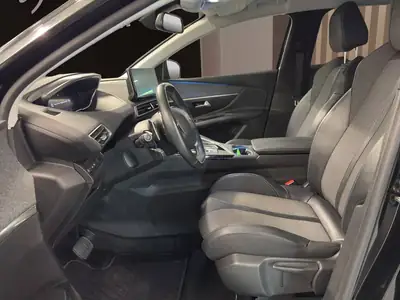 Peugeot 3008 1.2 PureTech Allure Pack — SUV urbain dynamique, 60'000 km seulement — Miniatur 7