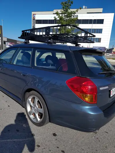 Subaru Legacy 2.0 R Classic — Break fiable, 4 roues motrices, sans sinistre — vista posteriore