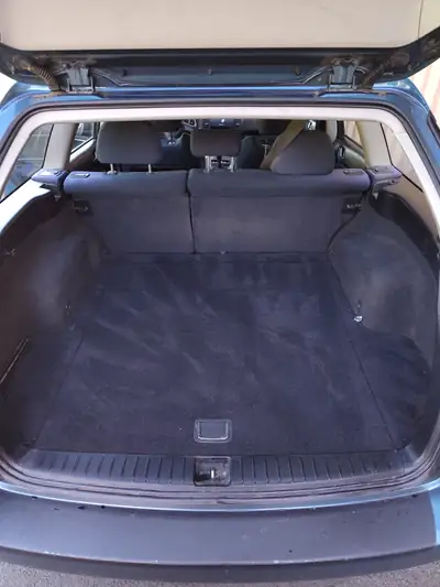 Subaru Legacy 2.0 R Classic — Break fiable, 4 roues motrices, sans sinistre — Miniatura 10