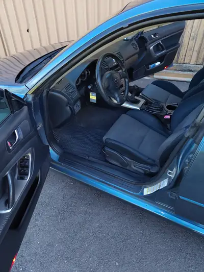 Subaru Legacy 2.0 R Classic — Break fiable, 4 roues motrices, sans sinistre — Miniatura 13