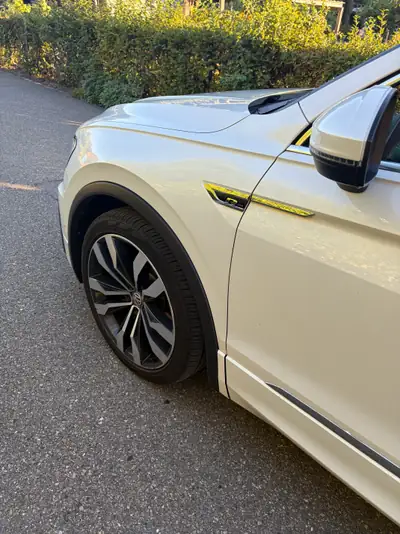 VW Tiguan 2.0D 4Motion — SUV robuste, transmission intégrale, 190 ch — Detail