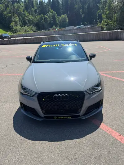 Audi RS3 Sportback — 400 ch, quattro intégral et performante de 2016 — Seitenansicht