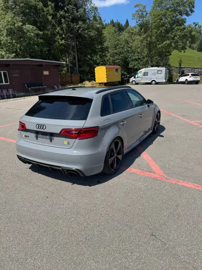Audi RS3 Sportback — 400 ch, quattro intégral et performante de 2016 — Armaturenbrett