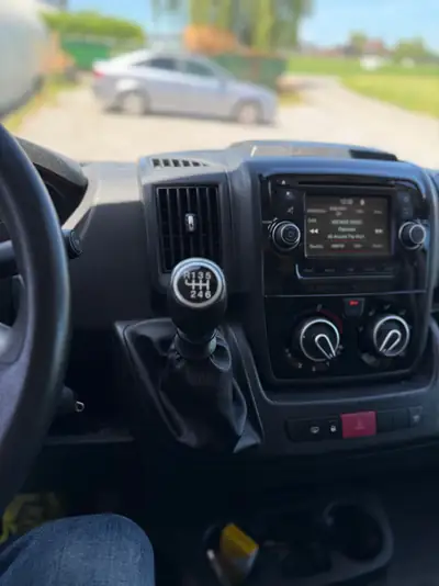 FIAT Ducato 2.3 MJ 150 ch — Utilitaire fiable, 301 000 km, entretien suivi — détail
