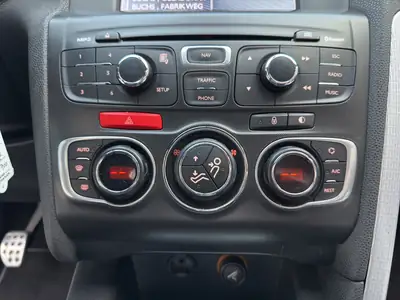 DS 4 1.6 THP Sport Chic — Design français premium, sans accident, prêt à partir — Thumbnail 16