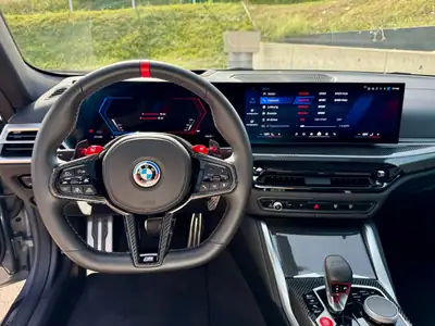BMW M4 Competition xDrive 2024 — Coupé haute performance, 26'000 km seulement — Miniatura 9