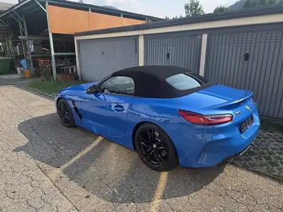 BMW Z4 M40i Steptronic — Cabriolet sportif 340 ch, design premium, kilométrage modéré — fianco
