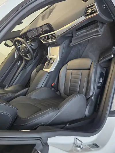 BMW M440i xDrive — Coupé sportif 385 ch, très basse kilométrage — rear view