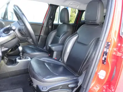 Jeep Renegade 2.0 CRD Limited AWD — SUV compact diesel robuste, 148 000 km — Miniatur 15