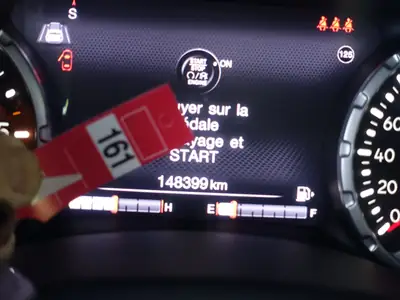 Jeep Renegade 2.0 CRD Limited AWD — SUV compact diesel robuste, 148 000 km — Miniatur 29