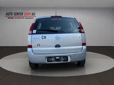 Opel Meriva 1.6i 16V Enjoy — Monospace pratique et économe, sans accident — Armaturenbrett