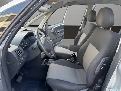 Opel Meriva 1.6i 16V Enjoy — Monospace pratique et économe, sans accident — Miniatur 9