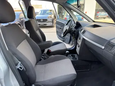 Opel Meriva 1.6i 16V Enjoy — Monospace pratique et économe, sans accident — Miniatur 17