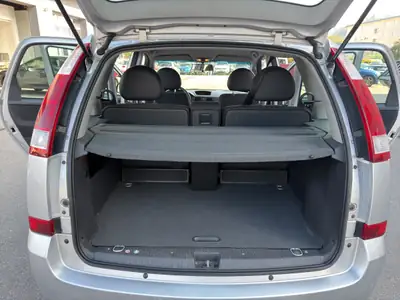 Opel Meriva 1.6i 16V Enjoy — Monospace pratique et économe, sans accident — Miniatur 19