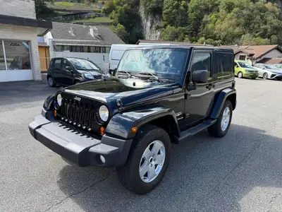 Jeep Wrangler 2.8 CRD Sahara — 4x4 diesel automatique, 79'000 km seulement — arrière