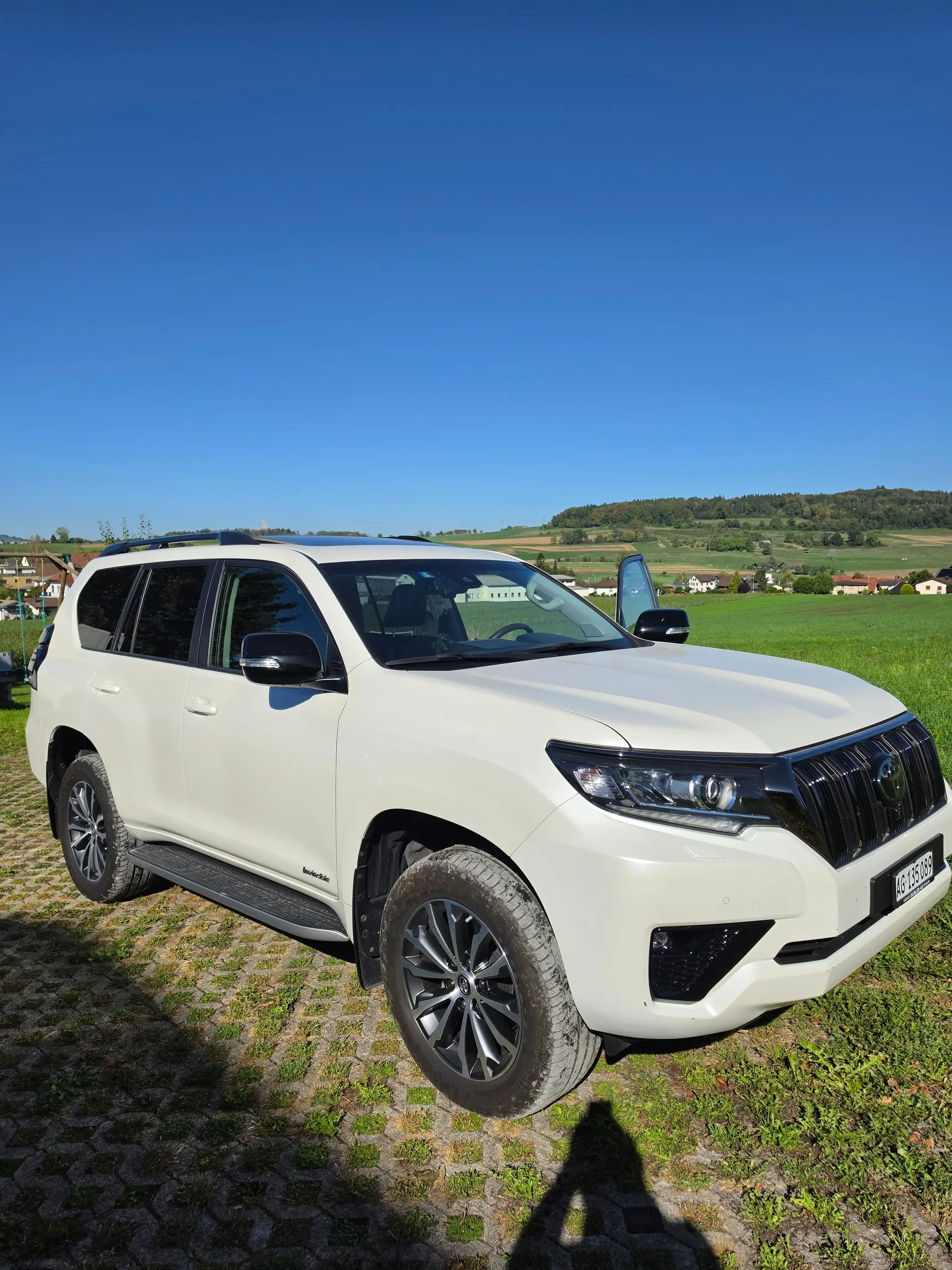 Toyota Land Cruiser 2.8 D 204 Invincible — Le SUV 7 places incontournable, diesel robuste