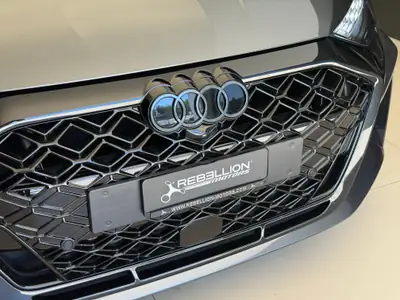 Audi RS3 Sportback 2.5 TSI — 400 ch, Full Carbon, première main suisse — Armaturenbrett