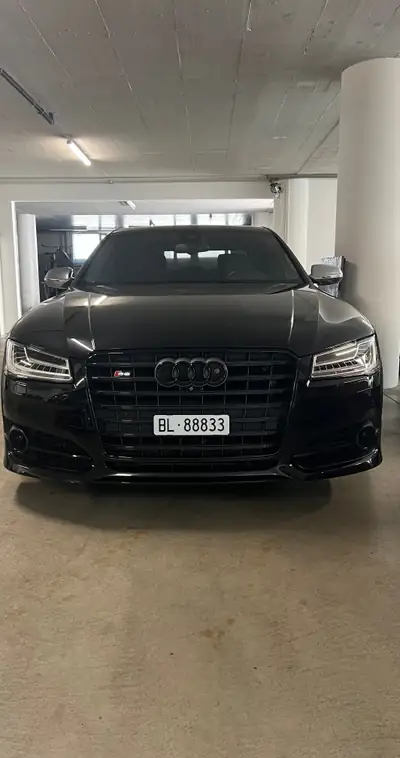 Audi S8 4.0 V8 TFSI quattro — Berline sportive 520 ch, équipement premium — vue extérieure