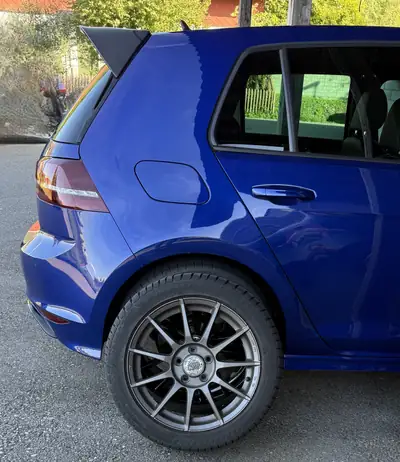 VW Golf 2.0 TSI R 4Motion — Sportive intégrale 301 ch, contrôle total — cruscotto