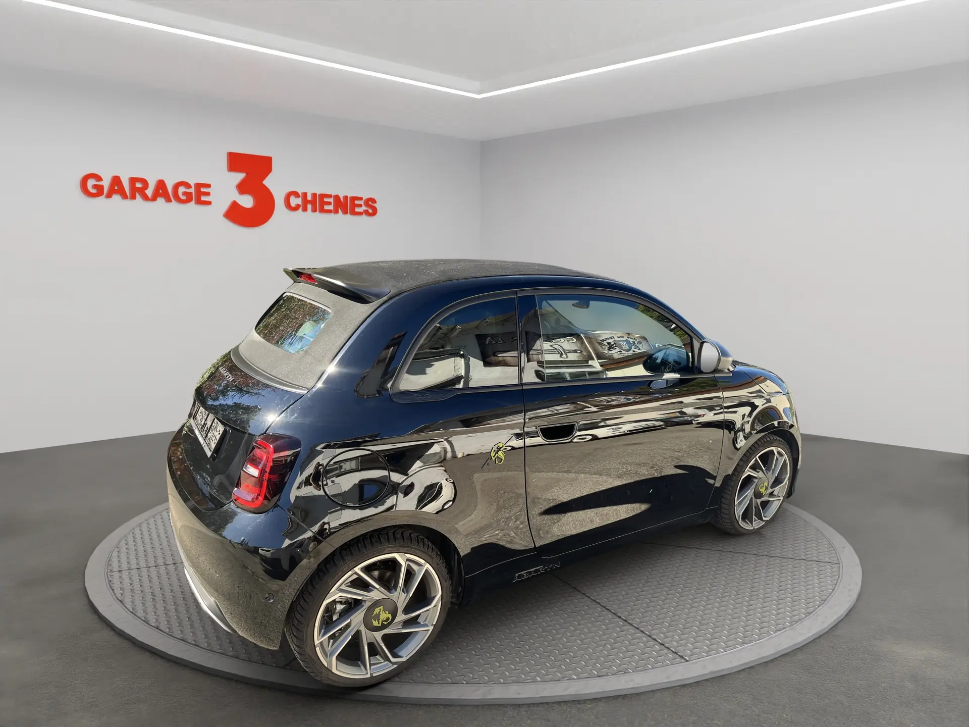 Fiat 500 Abarth 2023 occasion Chêne-Bourg — 3