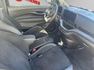 FIAT 500 Abarth Cabrio 155 ch — Cabriolet électrique sportif, 10 000 km seulement — détail