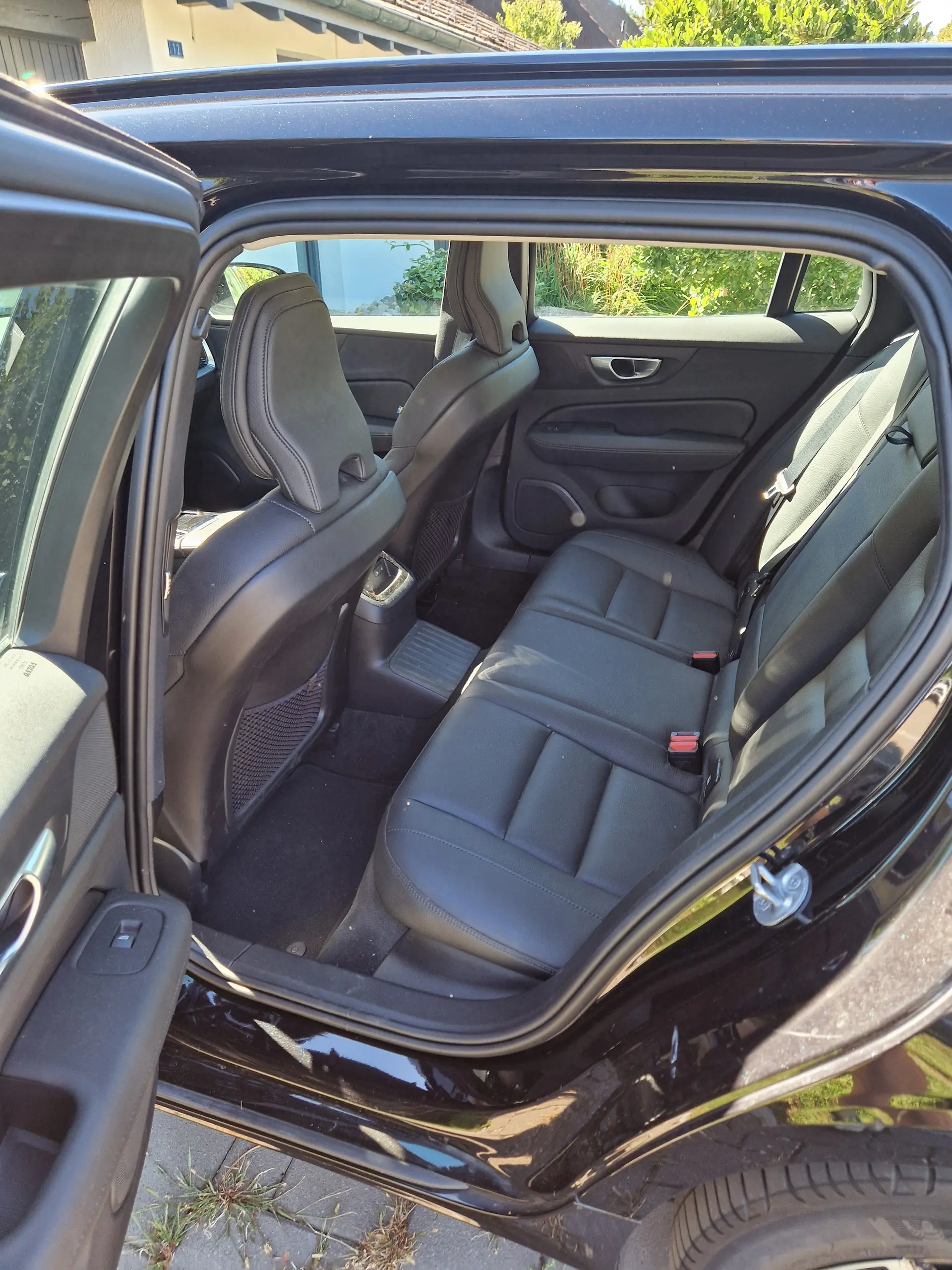 Volvo V60 2023 occasion Brütten — 5