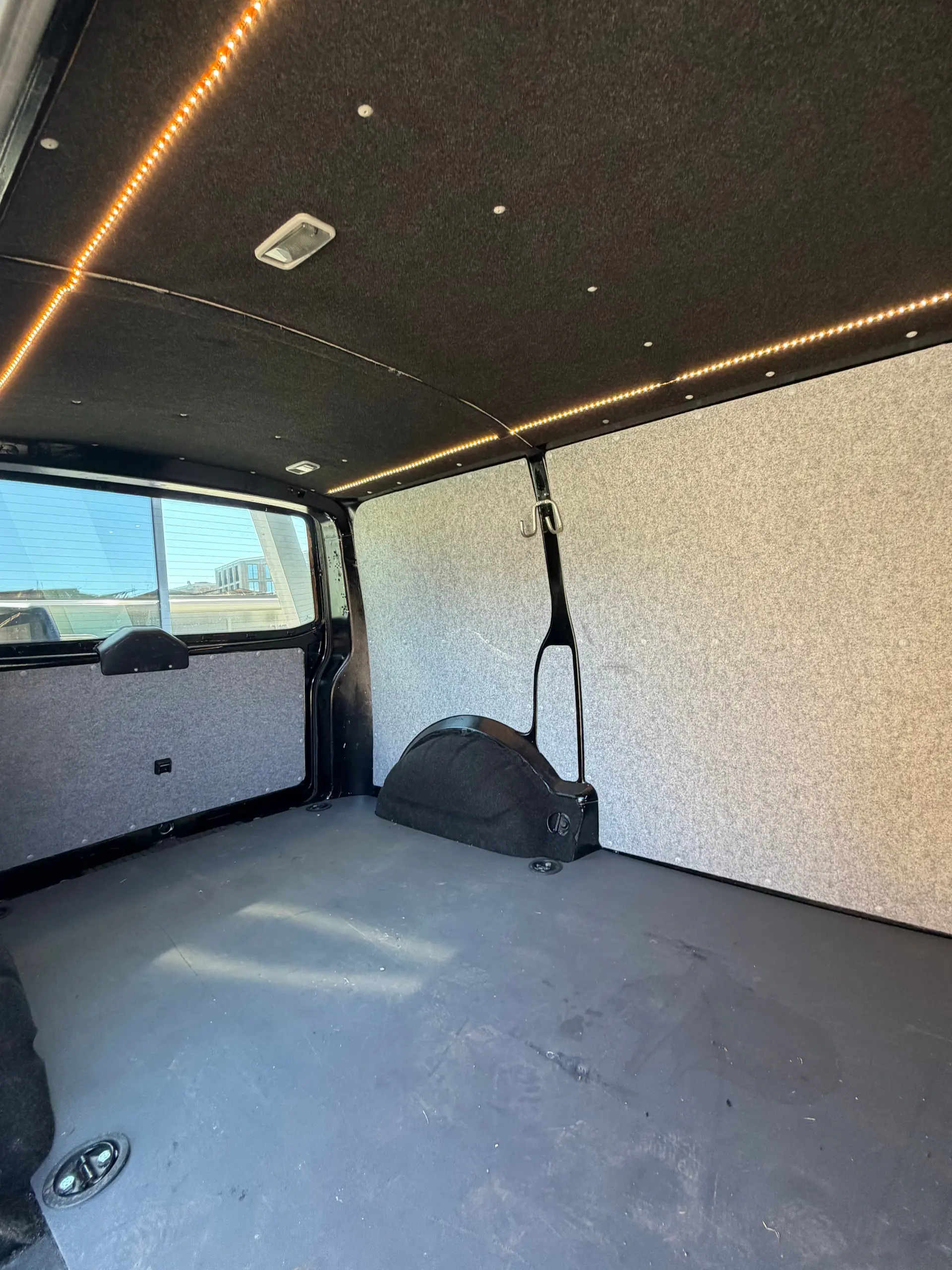 Volkswagen T5 2012 occasion Unterlunkhofen — 5