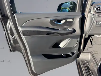 Mercedes-Benz V 250 d Style — Van familial 7 places, diesel efficace et spacieux — Miniatura 15