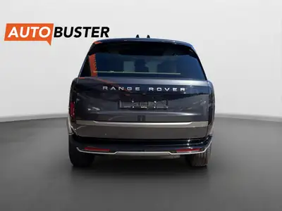 Land Rover Range Rover P460e Si6 PHEV — Luxe hybride rechargeable, 28 100 km seulement — interni