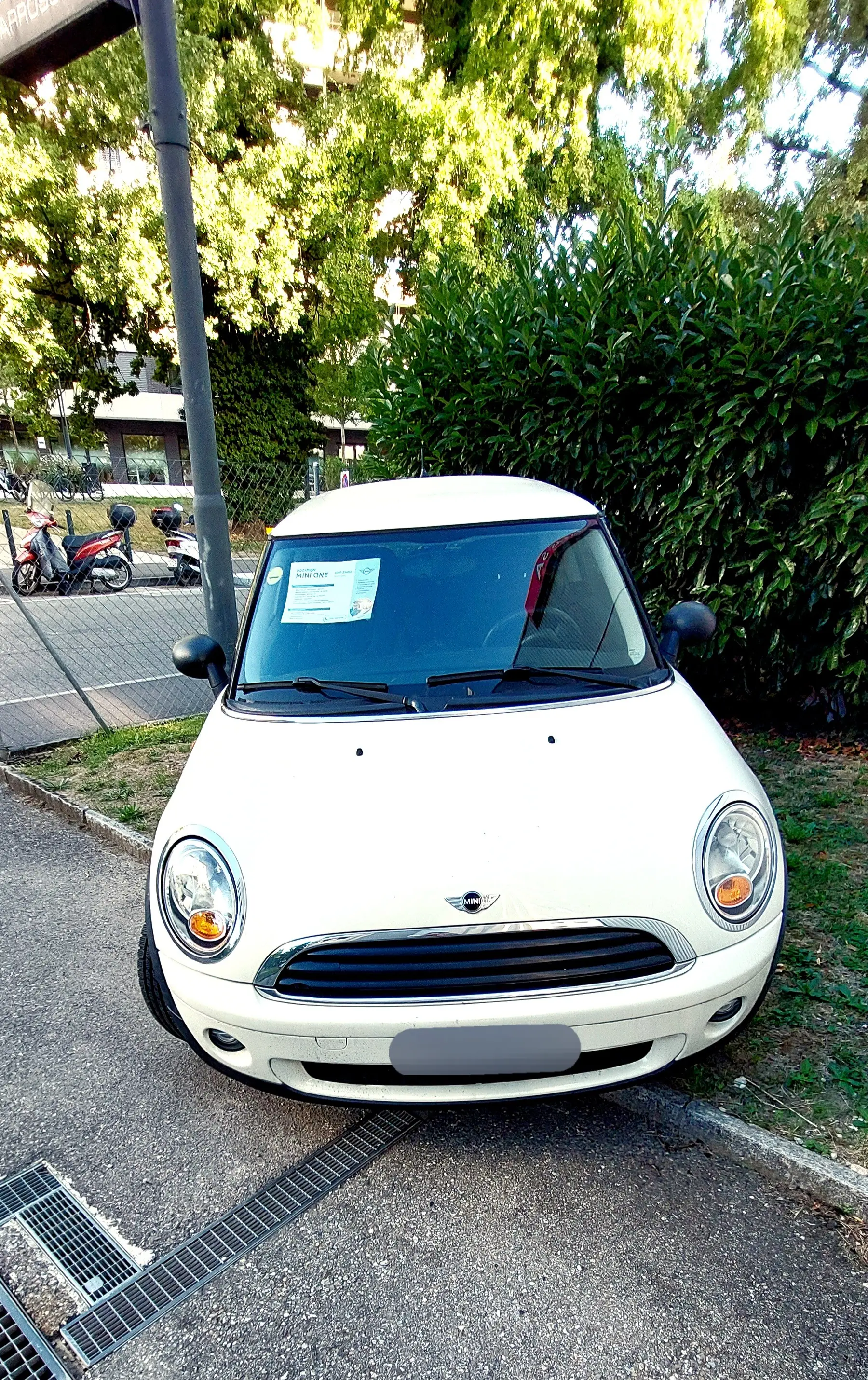 MINI One 1.4i — Citadine urbaine compacte, sans accident, 189 000 km