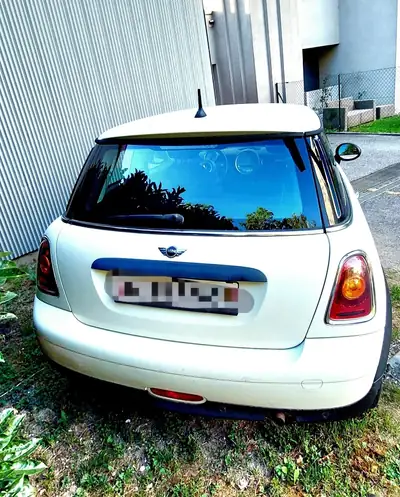 MINI One 1.4i — Citadine urbaine compacte, sans accident, 189 000 km — arrière