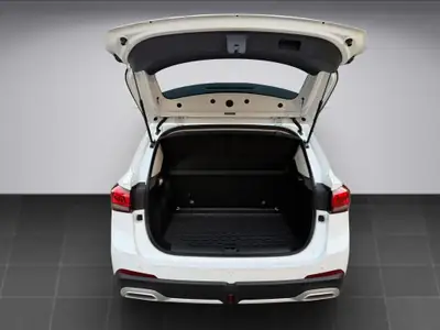 MG ZS 1.5 HEV Comfort 2025 — SUV hybride économique, seulement 3300 km — Miniatura 18