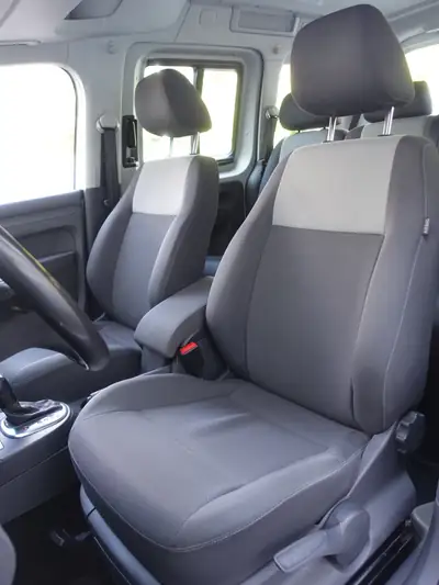 VW Caddy 1.6 TDI Blue Motion — Monospace compact diesel économique, 155'000 km — Miniature 11