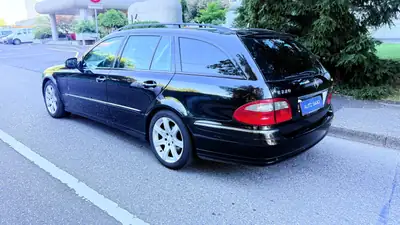 Mercedes-Benz E 220 CDI Élégance — Break diesel automatique, 229'000 km, sans sinistre — dettaglio