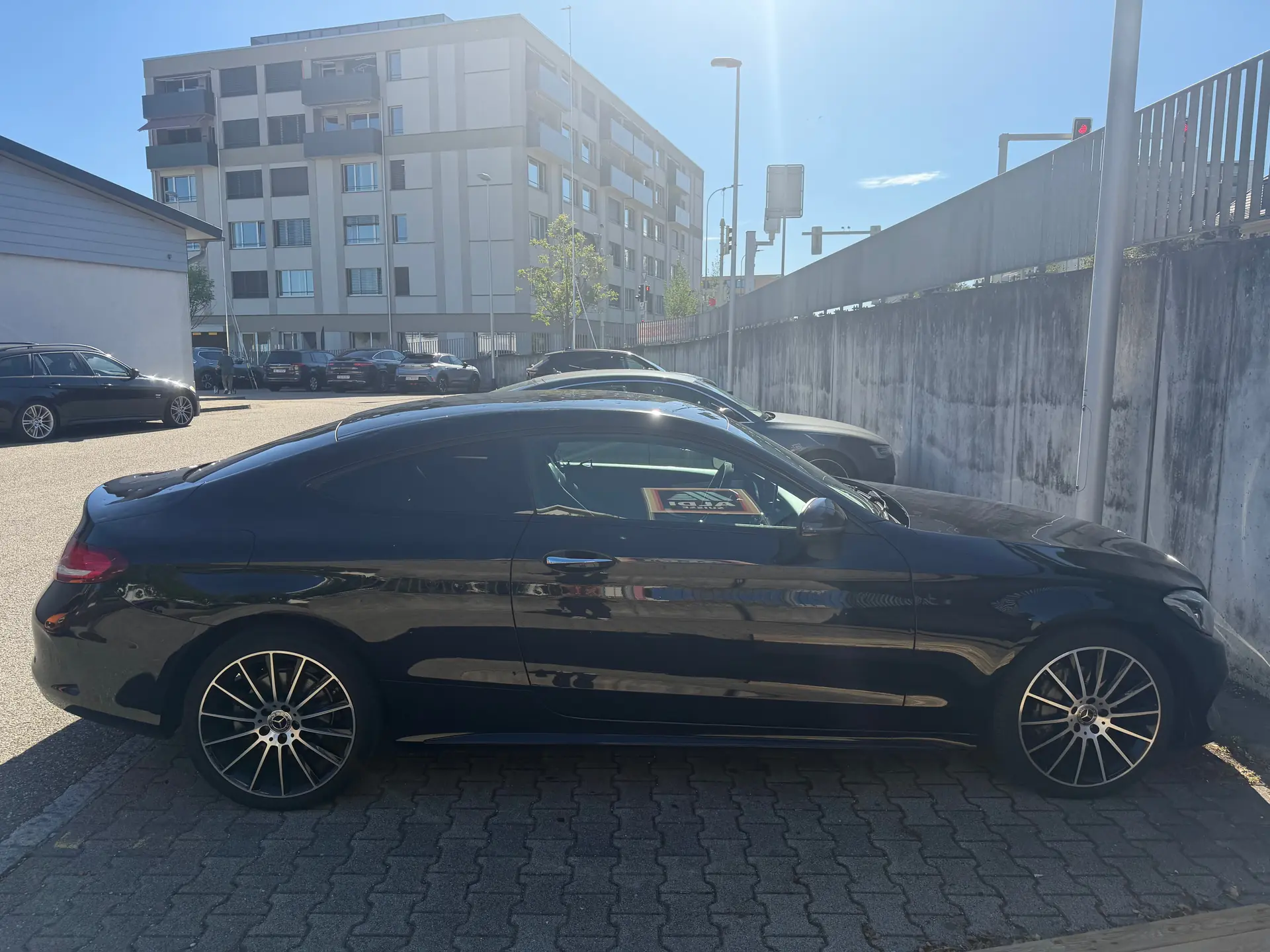 Mercedes-Benz C 200 AMG Line 4matic — Cabriolet sportif, traction intégrale, 85 000 km