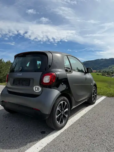 SMART ForTwo 0.9 Prime — Citadine urbaine compacte, 88 000 km, essence manuelle — vista posteriore