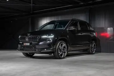 Skoda Karoq 1.5 TSI SportLine DSG — SUV compact dynamique, quasi neuf avec garantie constructeur — Innenraum