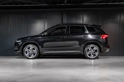 Skoda Karoq 1.5 TSI SportLine DSG — SUV compact dynamique, quasi neuf avec garantie constructeur — Miniatur 9
