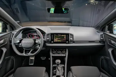 Skoda Karoq 1.5 TSI SportLine DSG — SUV compact dynamique, quasi neuf avec garantie constructeur — Miniatur 15